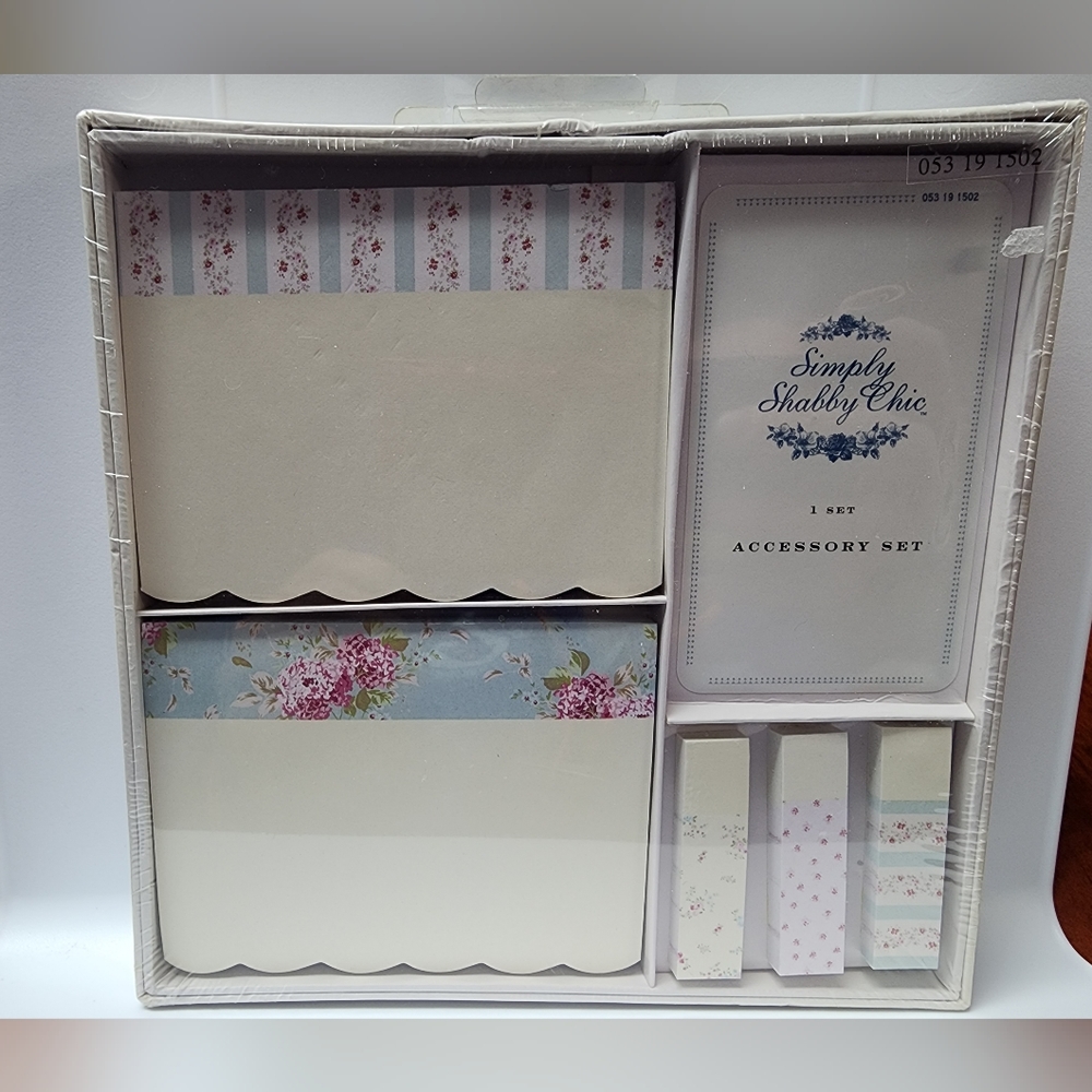 Stationary Accessory Set